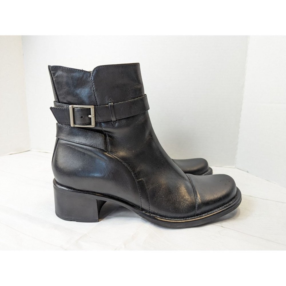 Bakers Black Leather Ankle Booties with Buckle Strap Detail - Picture 2 of 12
